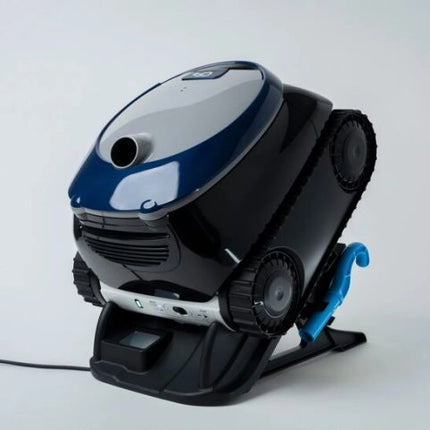CF 3000CL PRO – Kabelloser Premium Poolroboter mit App-Steuerung